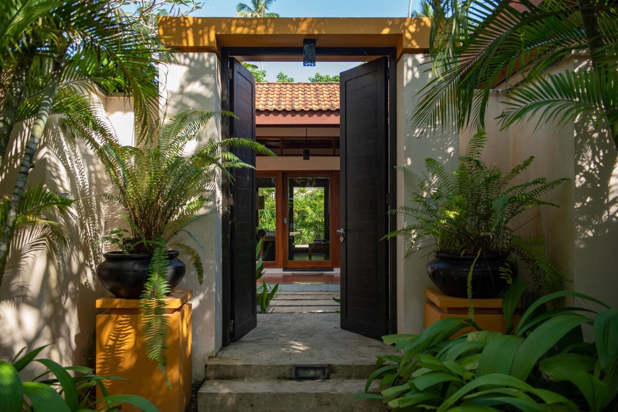 Serene Pavilions Wadduwa Rum bild